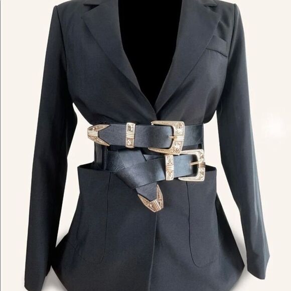 Double buckle statement belt - Picture 1 of 4